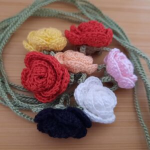 Gehäkeltes Lesezeichen "Rose"