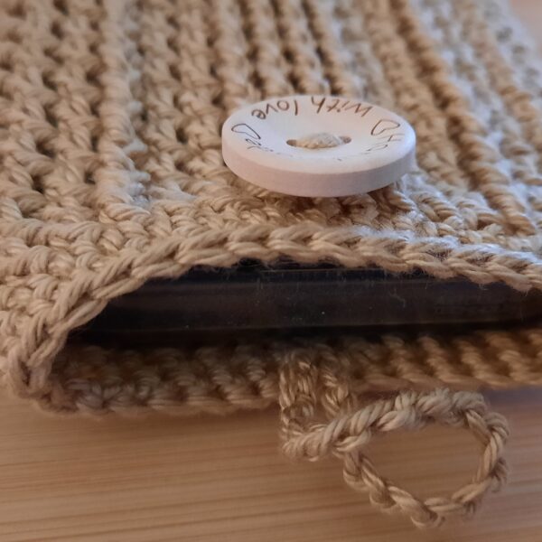 20260831_175806 Gehäkelte Smartphonetasche Handysocke messing 8x16cm
