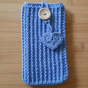 Gehäkelte Smartphonetasche Handysocke hellblau 9x16cm