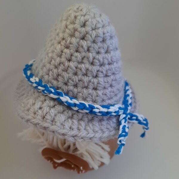 Deko-Trachtenwichtel mit Breze und Hut