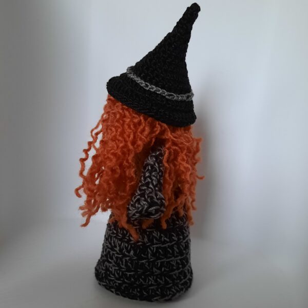 Halloween Hexe zum Hängen oder Stellen (15 cm)