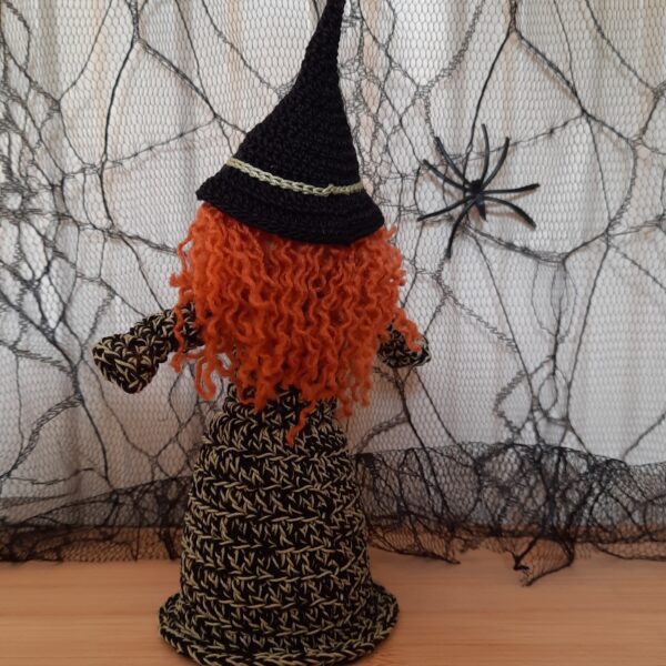 Halloween Hexe zum Hängen oder Stellen (18 cm)