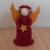 Engel Weihnachtsengel Christkind weinrot-gold zum Hängen oder Stellen (12 cm)